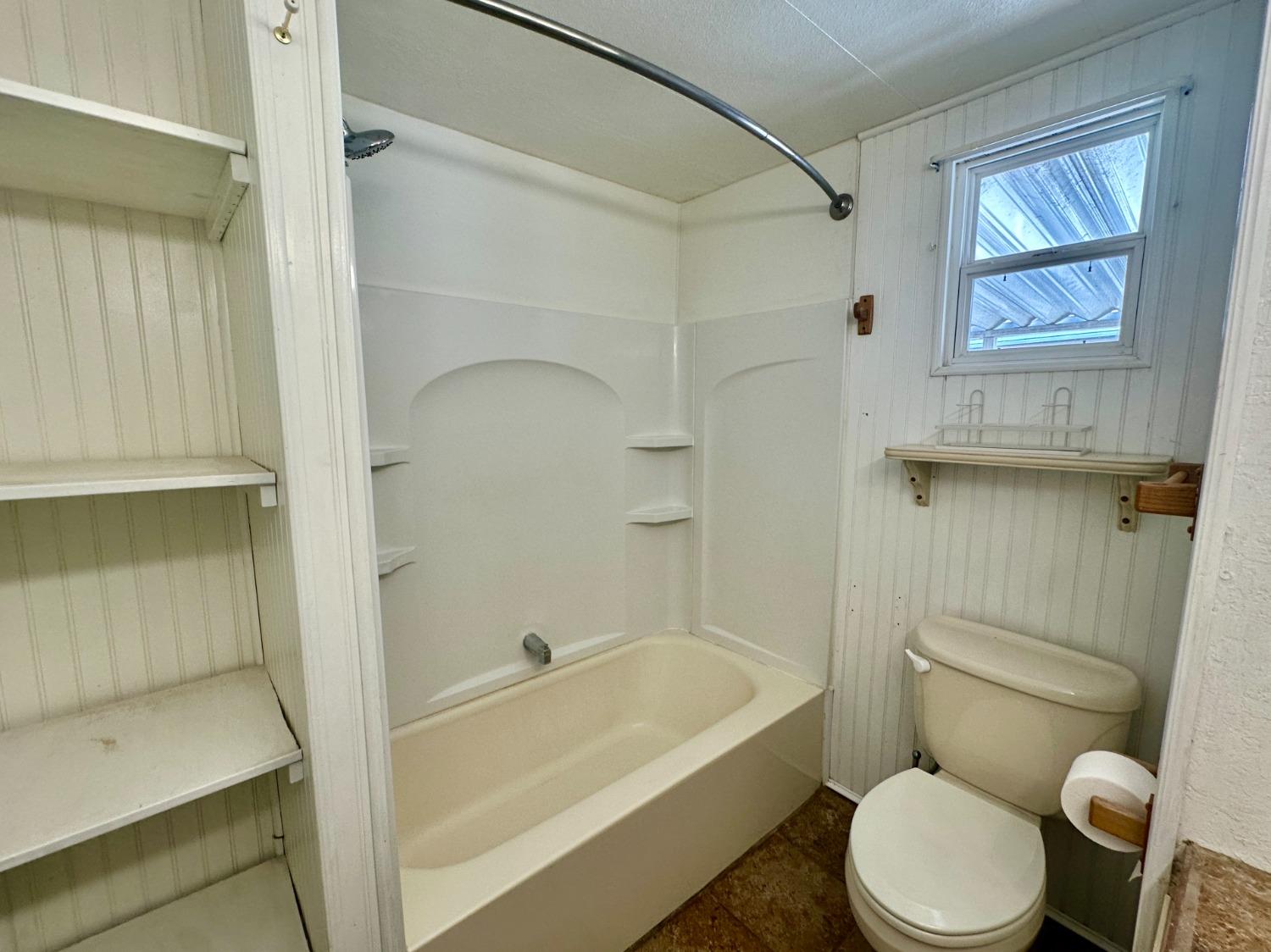 Detail Gallery Image 25 of 30 For 11662 Ham Ln, Lodi,  CA 95242 - 1 Beds | 1 Baths