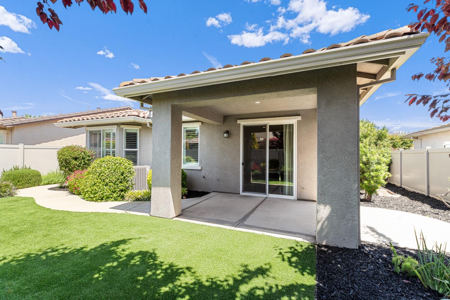 Detail Gallery Image 31 of 77 For 2387 Rose Briar Pl, Manteca,  CA 95336 - 2 Beds | 2 Baths