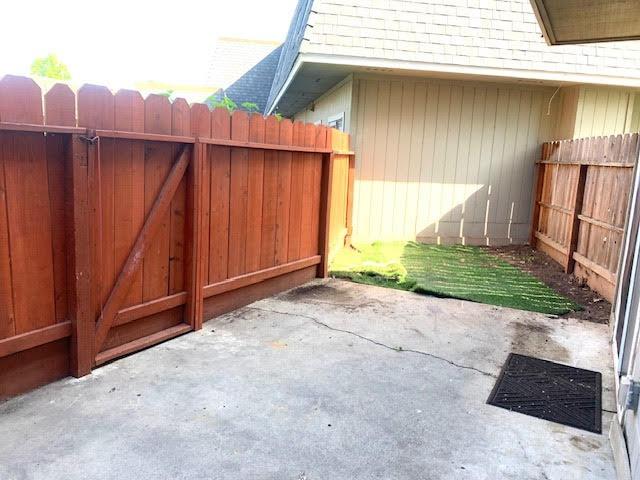 Detail Gallery Image 14 of 16 For 1664 W North Bear Creek Dr, Merced,  CA 95348 - 2 Beds | 1/1 Baths