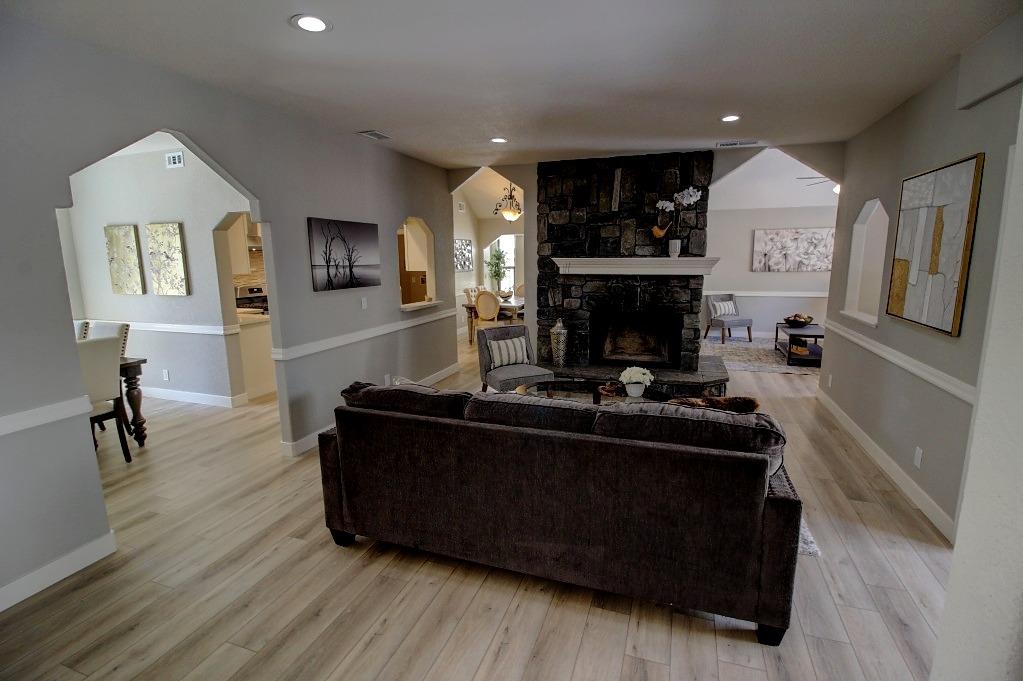 Detail Gallery Image 17 of 66 For 385 Cecelio Way, Tracy,  CA 95376 - 3 Beds | 2/1 Baths