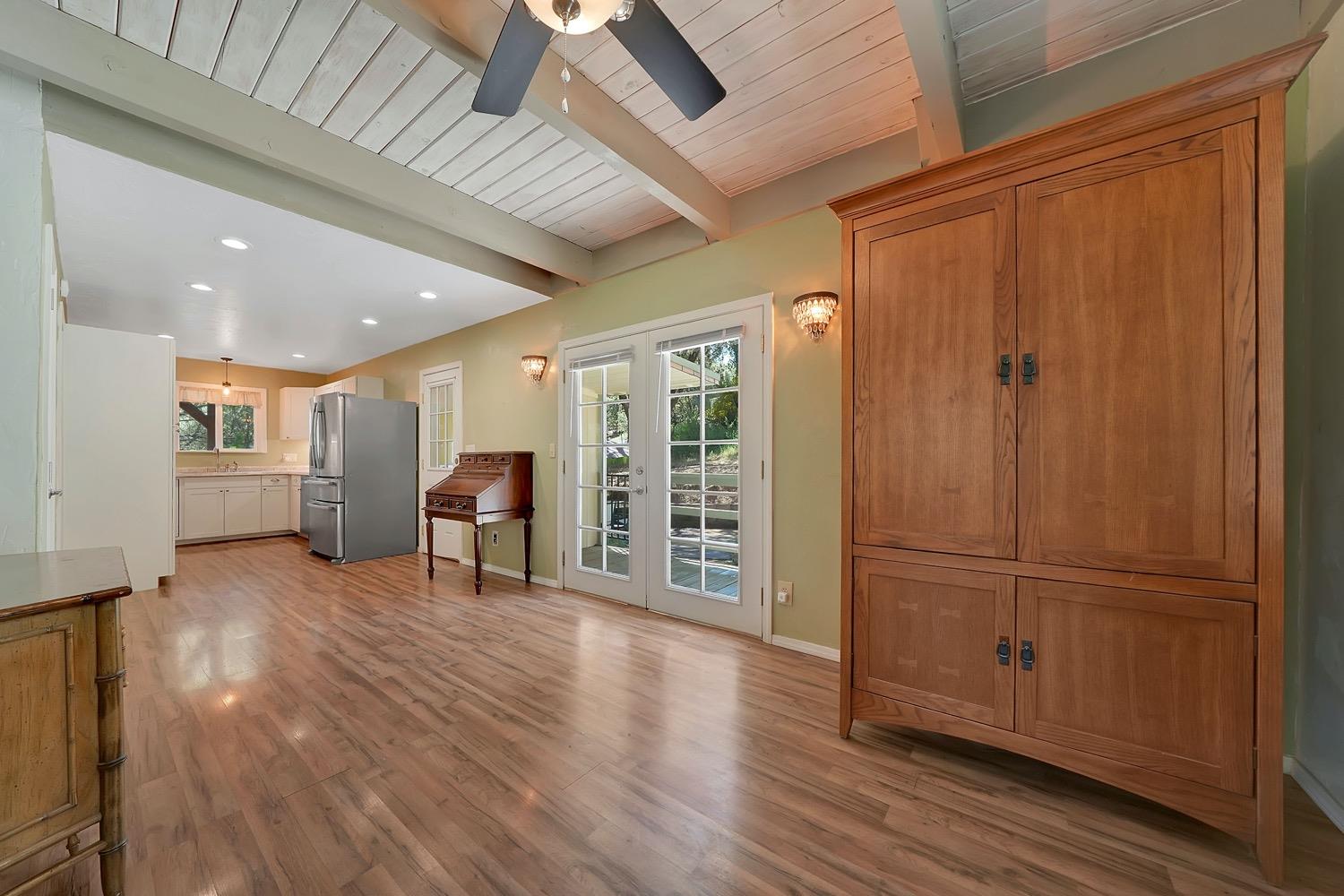 Detail Gallery Image 8 of 42 For 14178 Marc Dr, Pine Grove,  CA 95665 - 3 Beds | 1/1 Baths