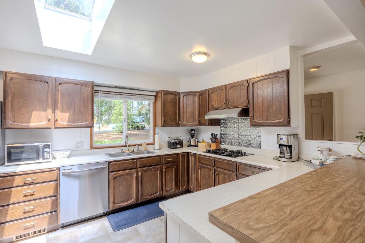 Detail Gallery Image 11 of 39 For 19560 Mella Drive, Volcano,  CA 95689 - 2 Beds | 2/1 Baths