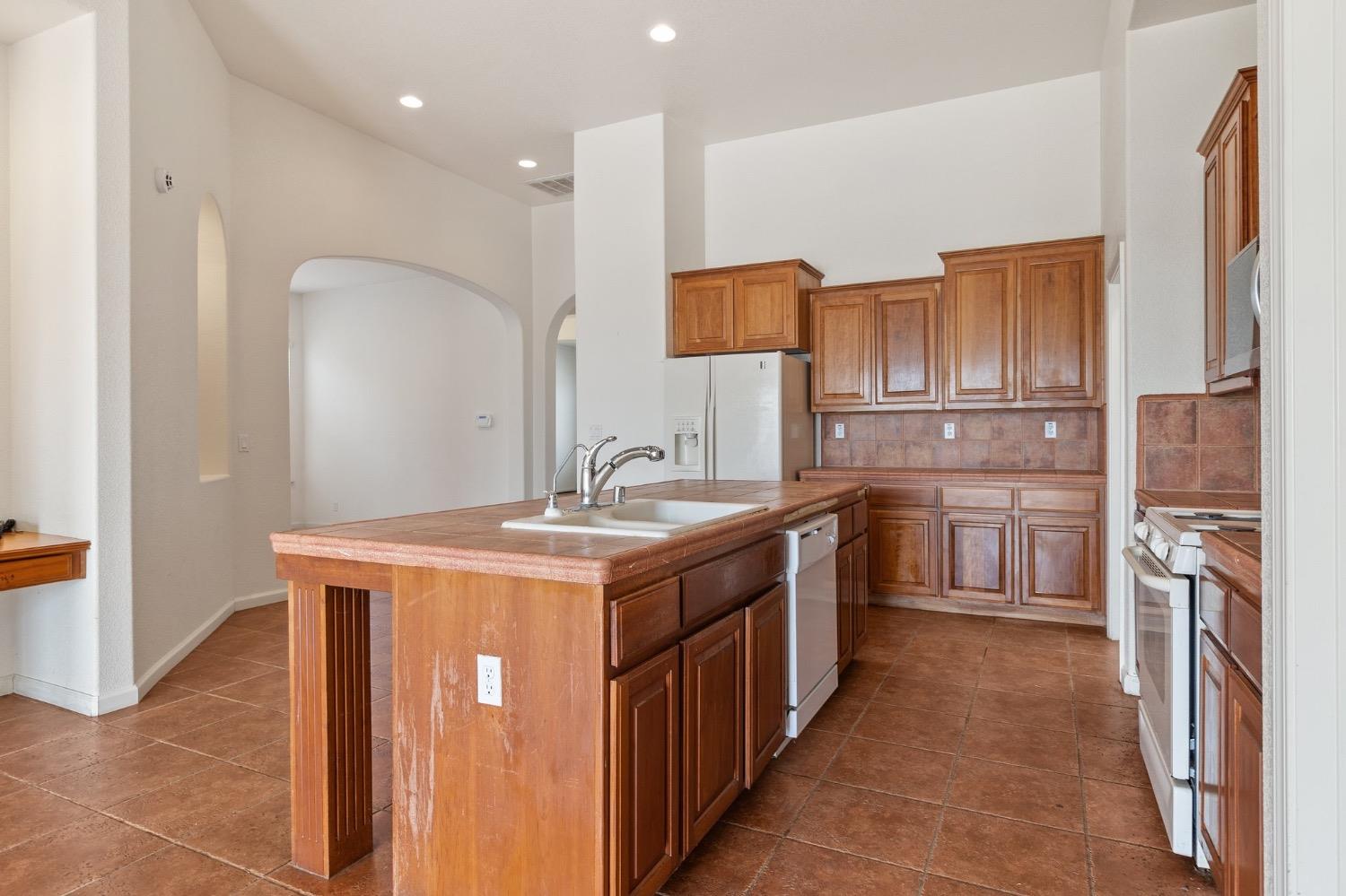 Detail Gallery Image 26 of 38 For 554 Bonanza Dr, Newman,  CA 95360 - 3 Beds | 2 Baths