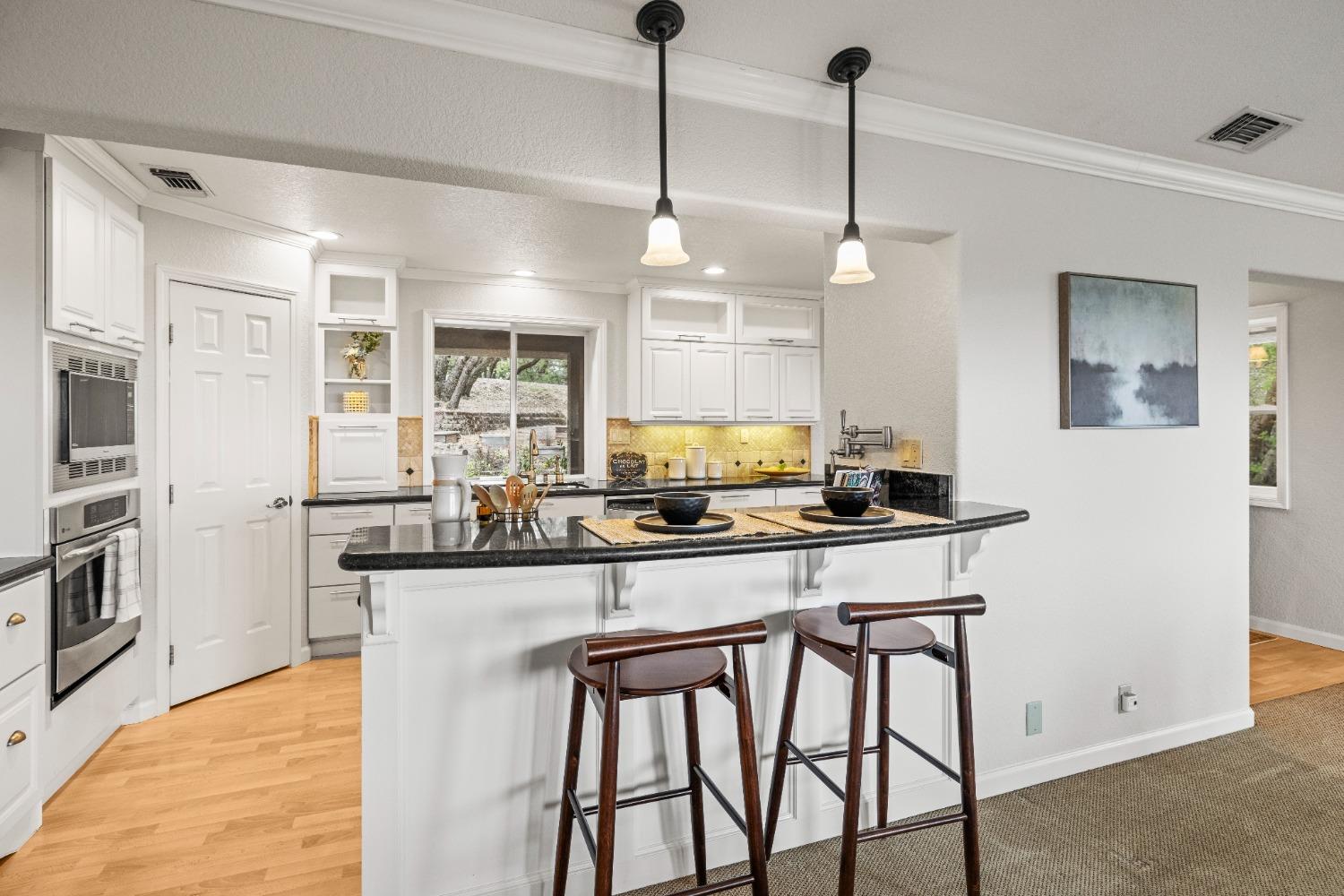 Detail Gallery Image 2 of 69 For 2060 Onion Flat, Cool,  CA 95614 - 4 Beds | 3 Baths