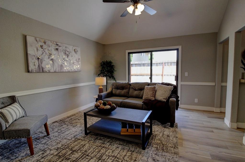 Detail Gallery Image 30 of 66 For 385 Cecelio Way, Tracy,  CA 95376 - 3 Beds | 2/1 Baths