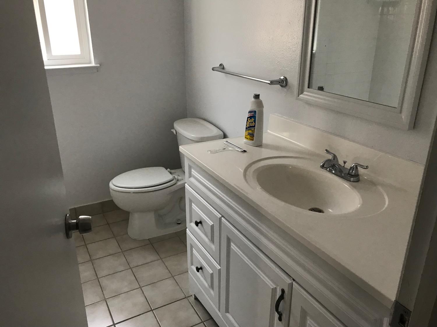 Detail Gallery Image 11 of 13 For 2109 Celeste Dr, Modesto,  CA 95355 - – Beds | – Baths