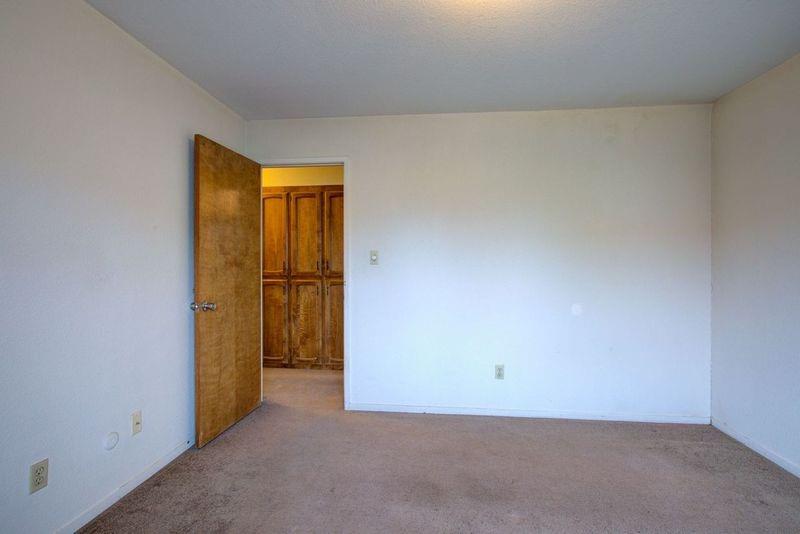 Detail Gallery Image 22 of 32 For 820 Olivewood Dr, Los Banos,  CA 93635 - 3 Beds | 2 Baths
