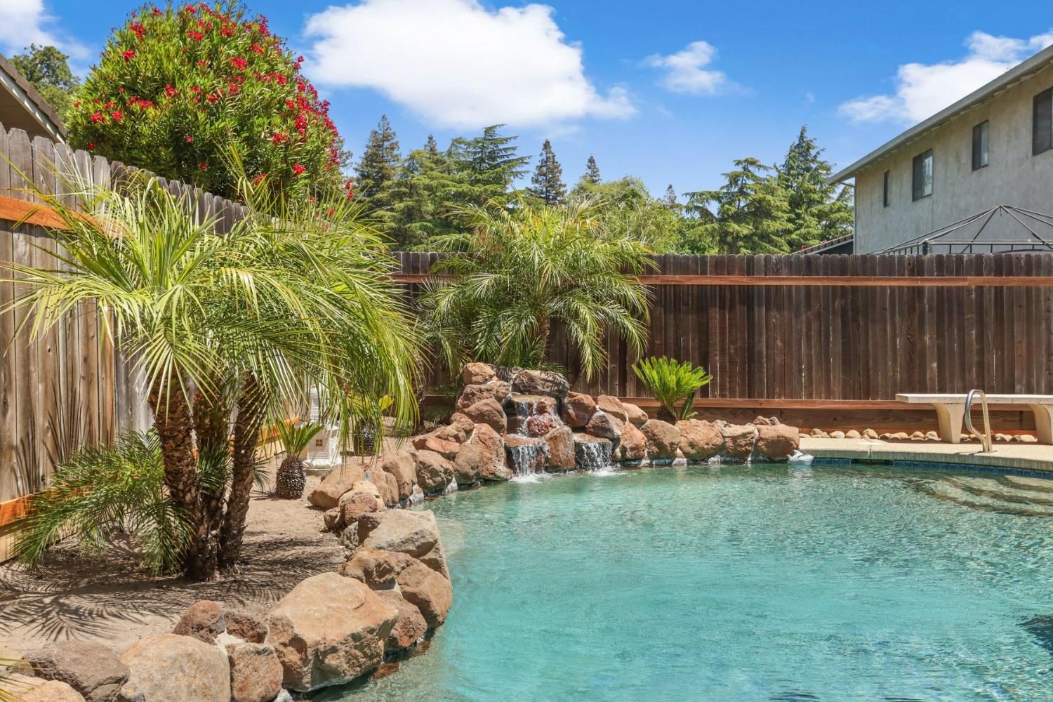 Detail Gallery Image 42 of 62 For 2909 Estate Dr, Stockton,  CA 95209 - 4 Beds | 2 Baths