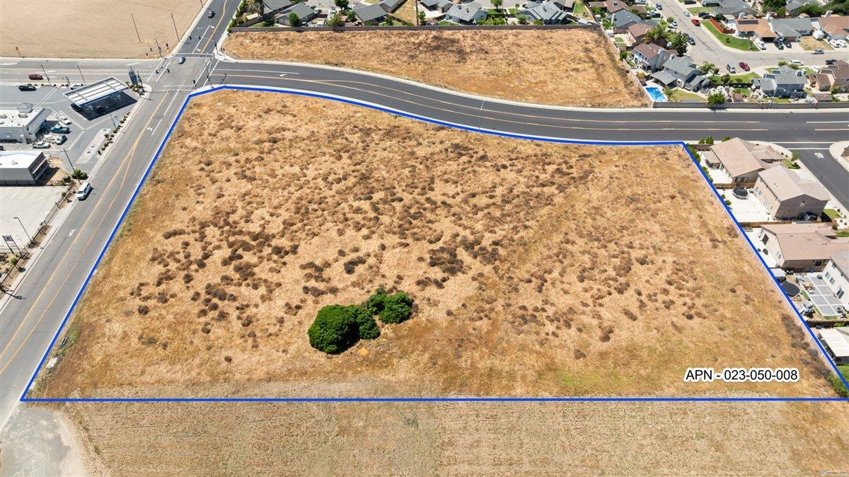 Detail Gallery Image 3 of 21 For 2 Hammett Ave, Livingston,  CA 95334 - – Beds | – Baths