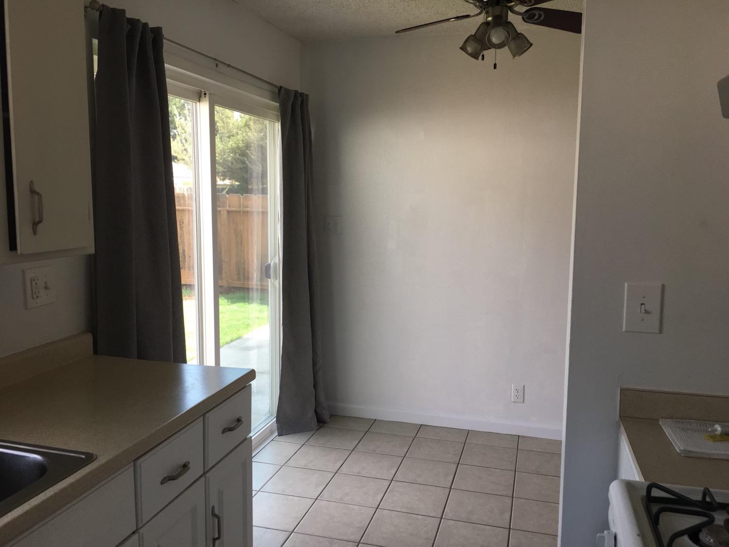 Detail Gallery Image 8 of 13 For 2109 Celeste Dr, Modesto,  CA 95355 - – Beds | – Baths