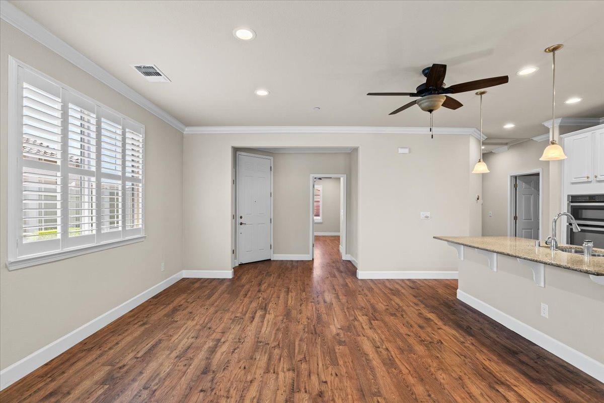 Detail Gallery Image 27 of 84 For 1377 Arbor Brook Dr, Manteca,  CA 95336 - 3 Beds | 2 Baths