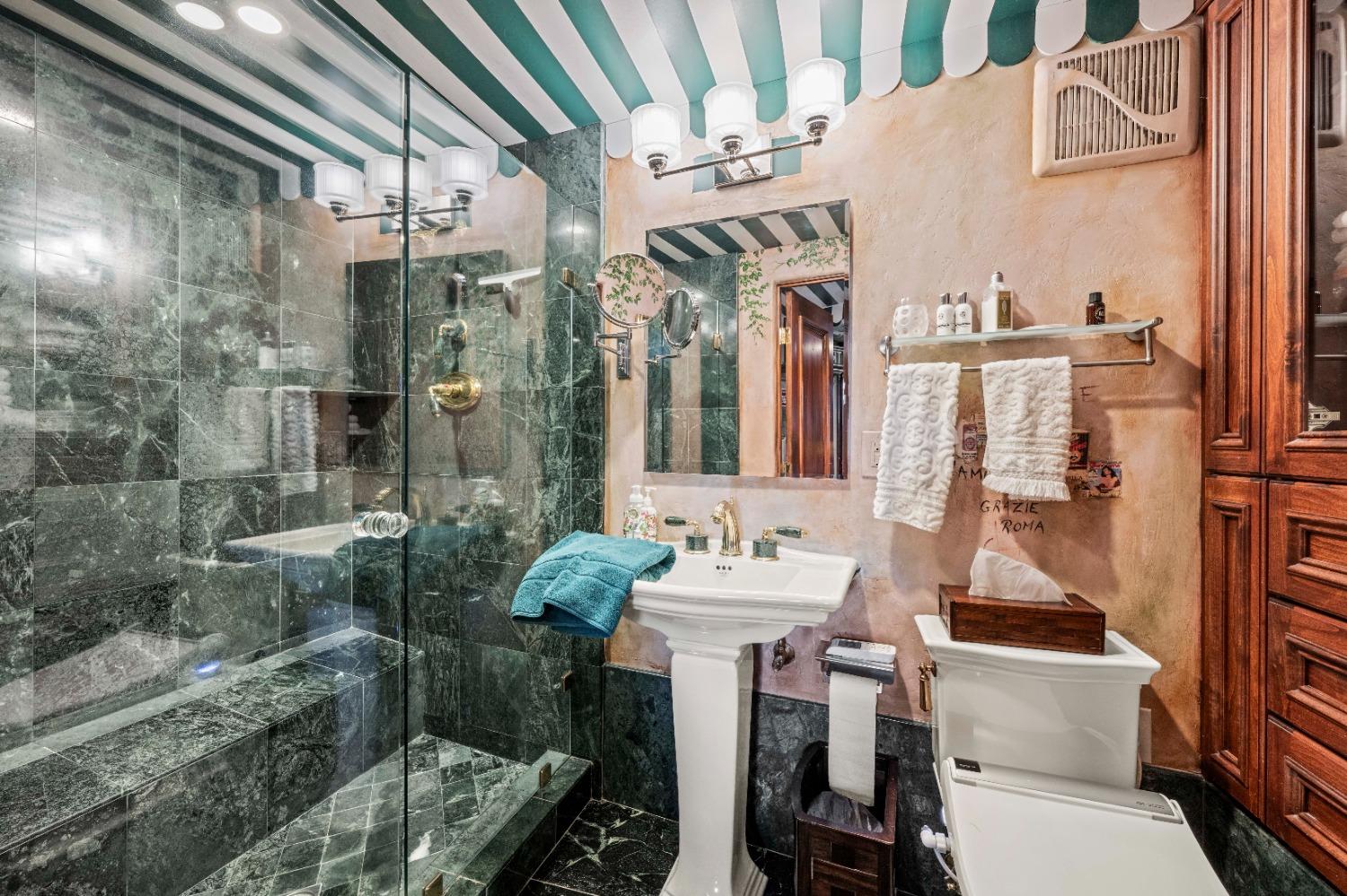 Detail Gallery Image 37 of 88 For 2020 Kaila Way, El Dorado Hills,  CA 95762 - 5 Beds | 6/1 Baths