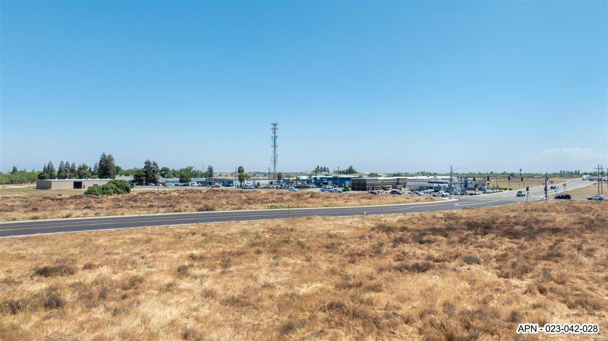 Detail Gallery Image 8 of 21 For 1 Hammatt Ave, Livingston,  CA 95334 - – Beds | – Baths