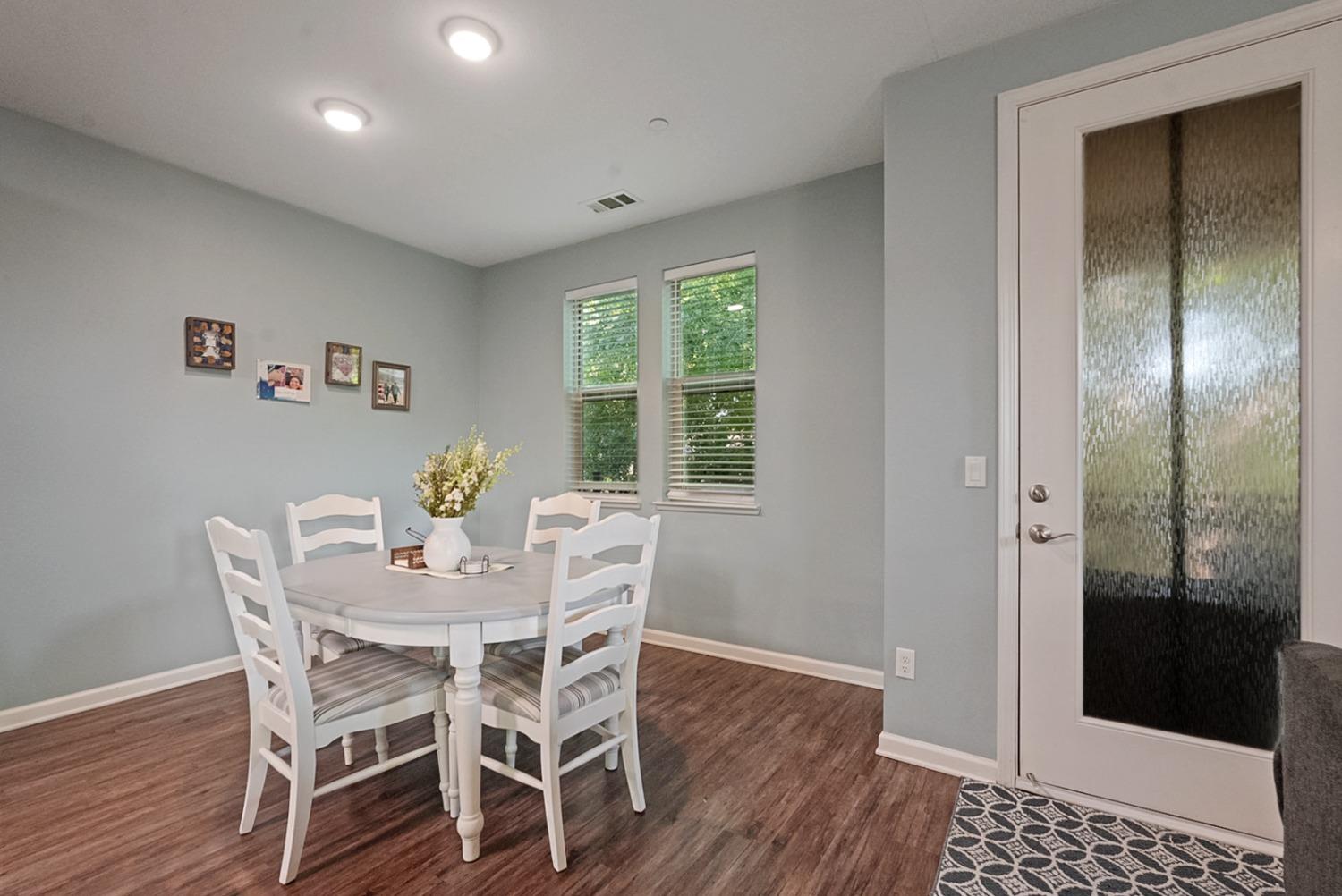 Detail Gallery Image 8 of 26 For 140 Ivy Ave #A5,  Patterson,  CA 95363 - 2 Beds | 2 Baths