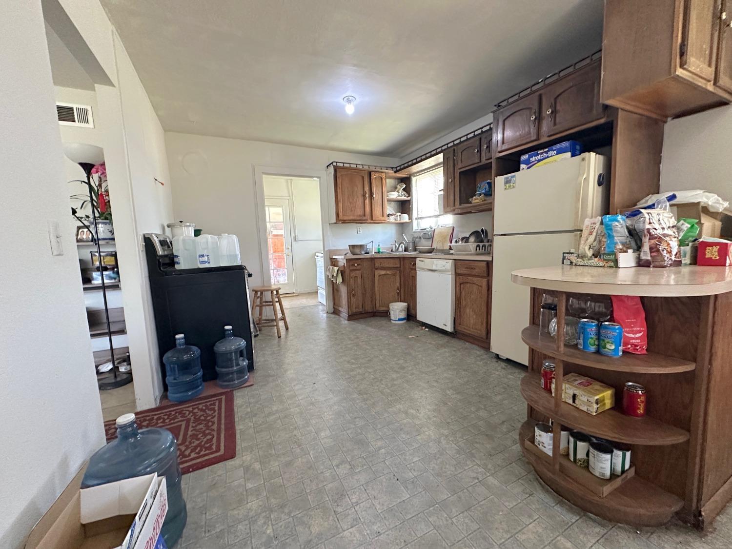 Detail Gallery Image 21 of 27 For 1390 Williamson Rd, Manteca,  CA 95337 - 3 Beds | 1 Baths