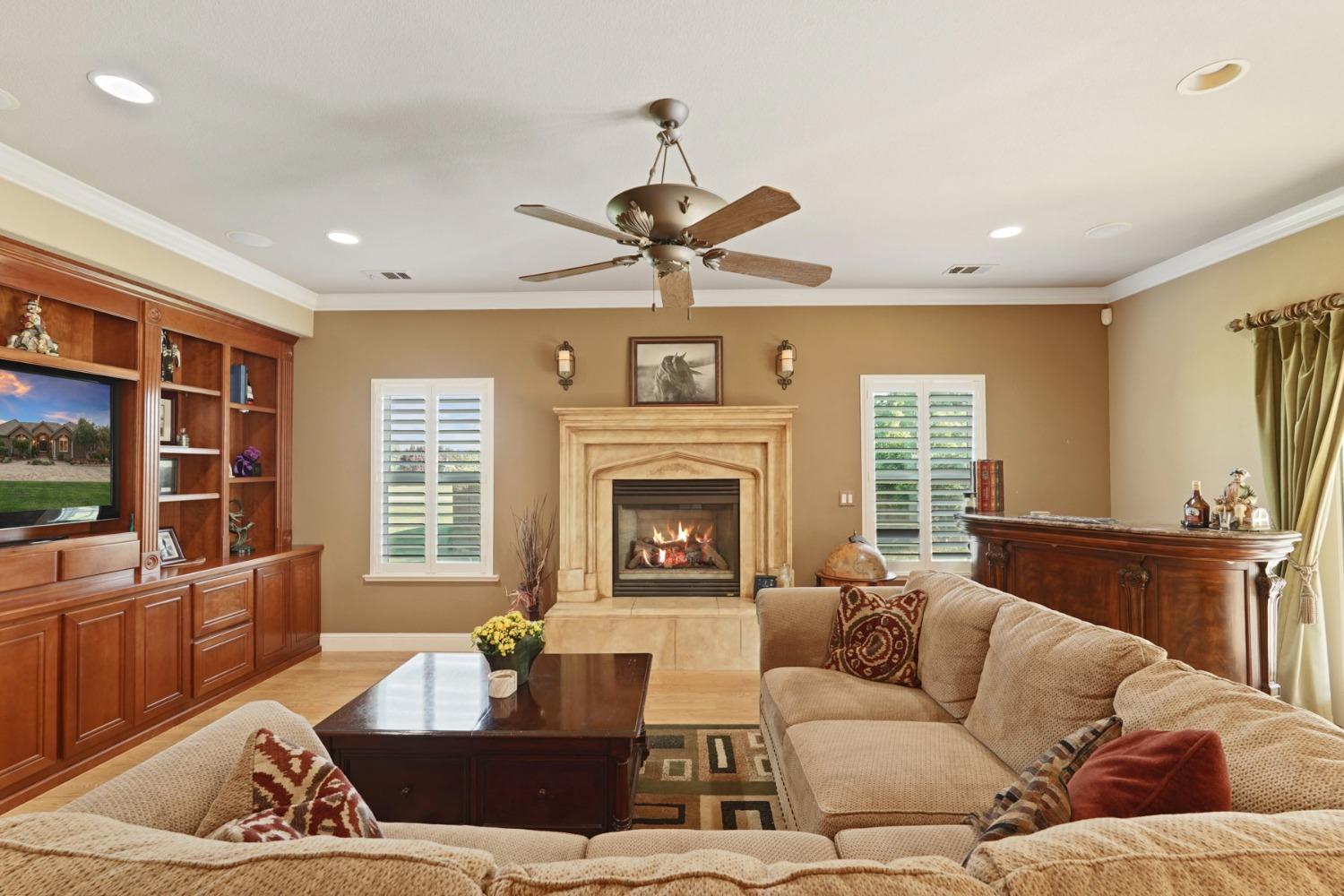 Detail Gallery Image 31 of 63 For 22947 N Samra Hayer Ln, Acampo,  CA 95220 - 4 Beds | 2/1 Baths