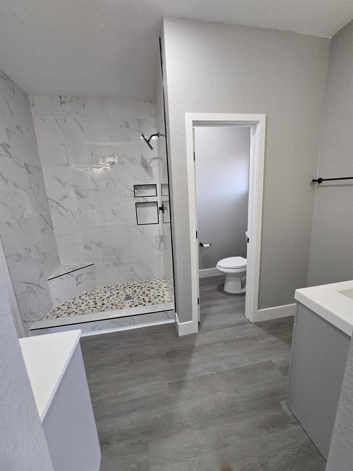 Detail Gallery Image 17 of 35 For 1671 Sweetbriar Ln, Paradise,  CA 95969 - 3 Beds | 2 Baths