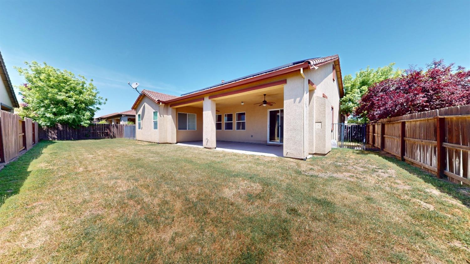 Detail Gallery Image 33 of 35 For 804 Freedom Point Way, Manteca,  CA 95336 - 3 Beds | 2/1 Baths