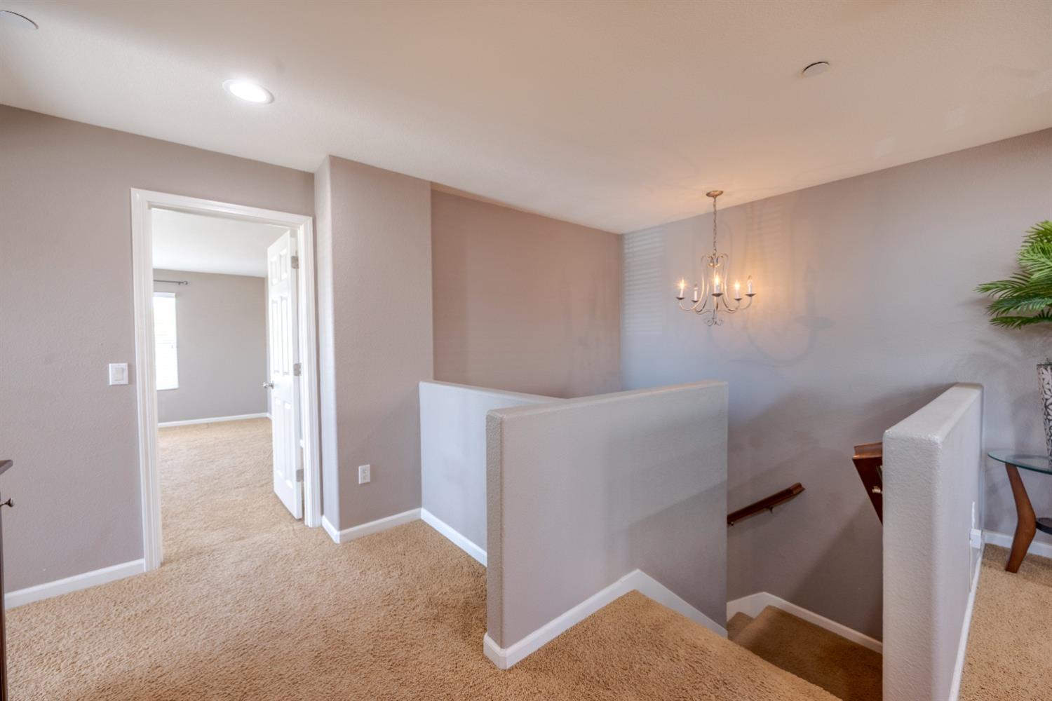 Photo #31: 225058374 Listing: Photo #31