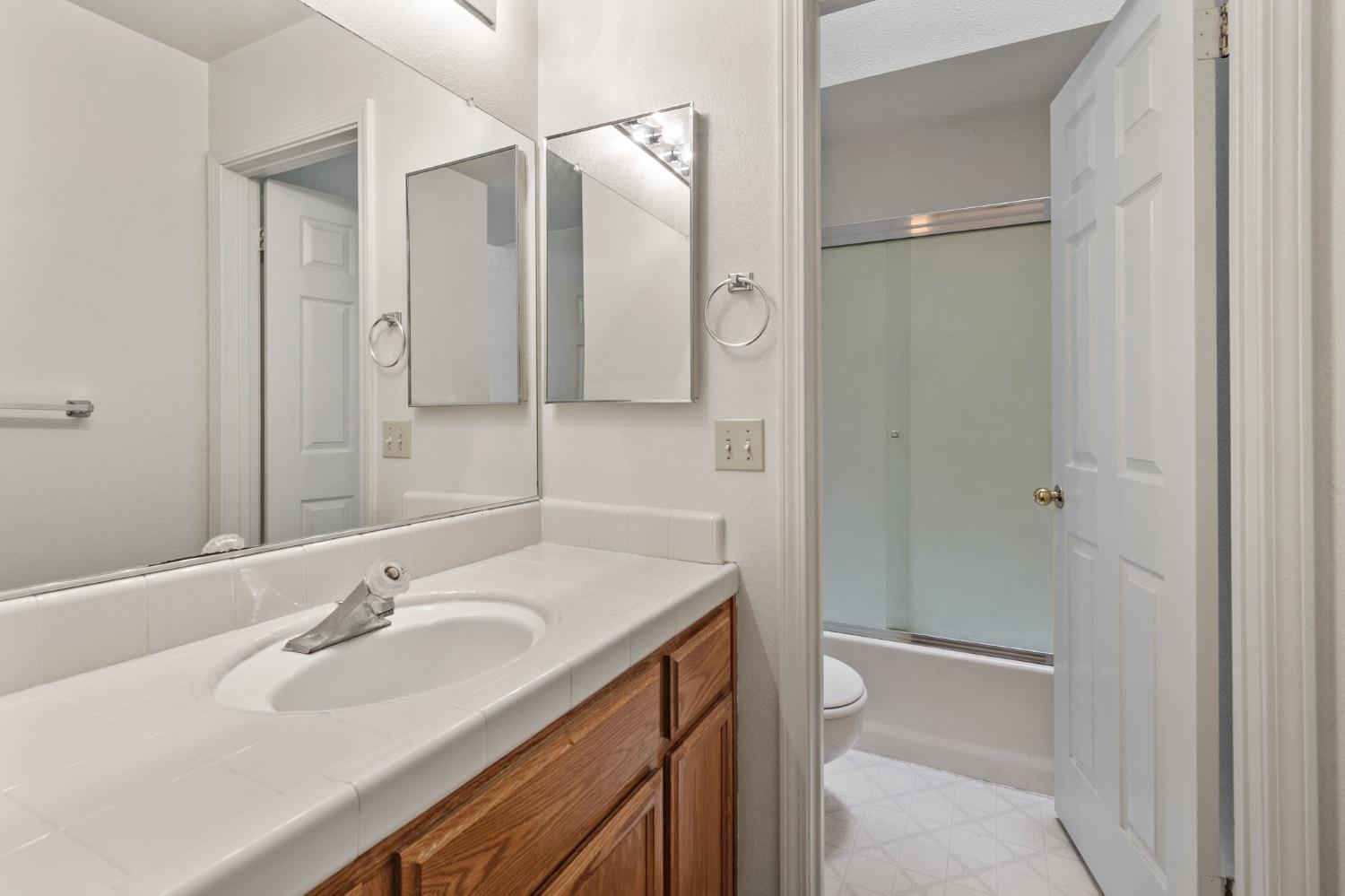 Detail Gallery Image 9 of 21 For 500 W Hawkeye Ave, Turlock,  CA 95380 - – Beds | – Baths