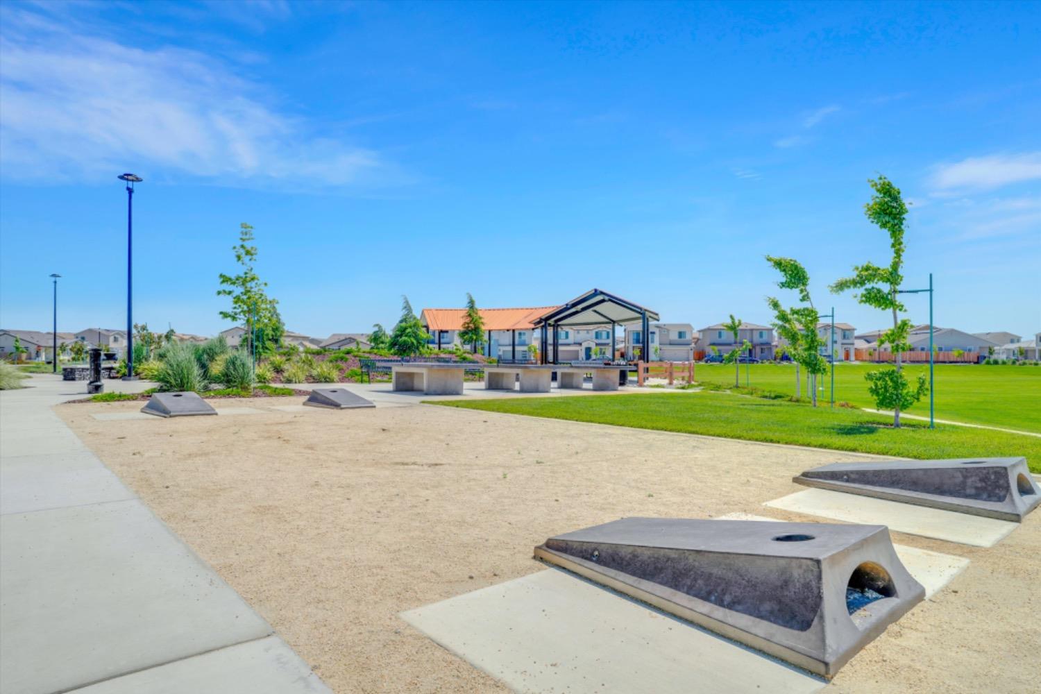Enchantment Drive, Manteca, California image 38
