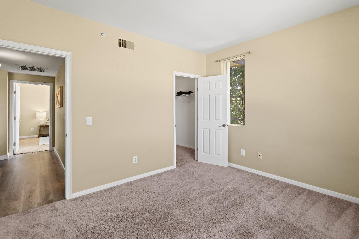 Photo #20: 225032863 Listing: Photo #20