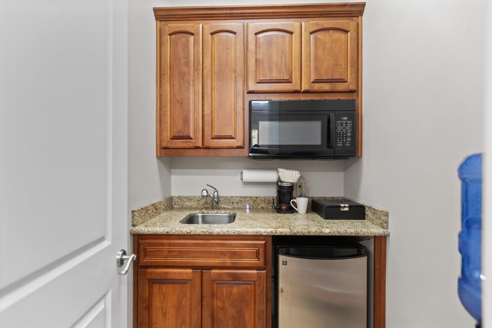 Detail Gallery Image 34 of 65 For 7543 Old Pear Hill Ln, Penryn,  CA 95663 - 5 Beds | 4/2 Baths
