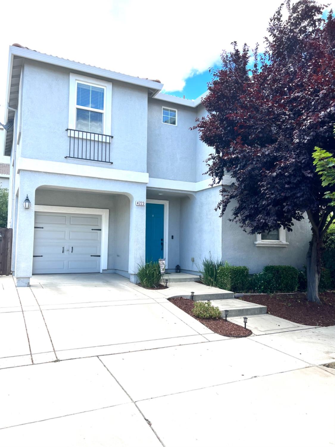 Detail Gallery Image 1 of 18 For 4223 Dardanelles St, Sacramento,  CA 95834 - 4 Beds | 2/1 Baths