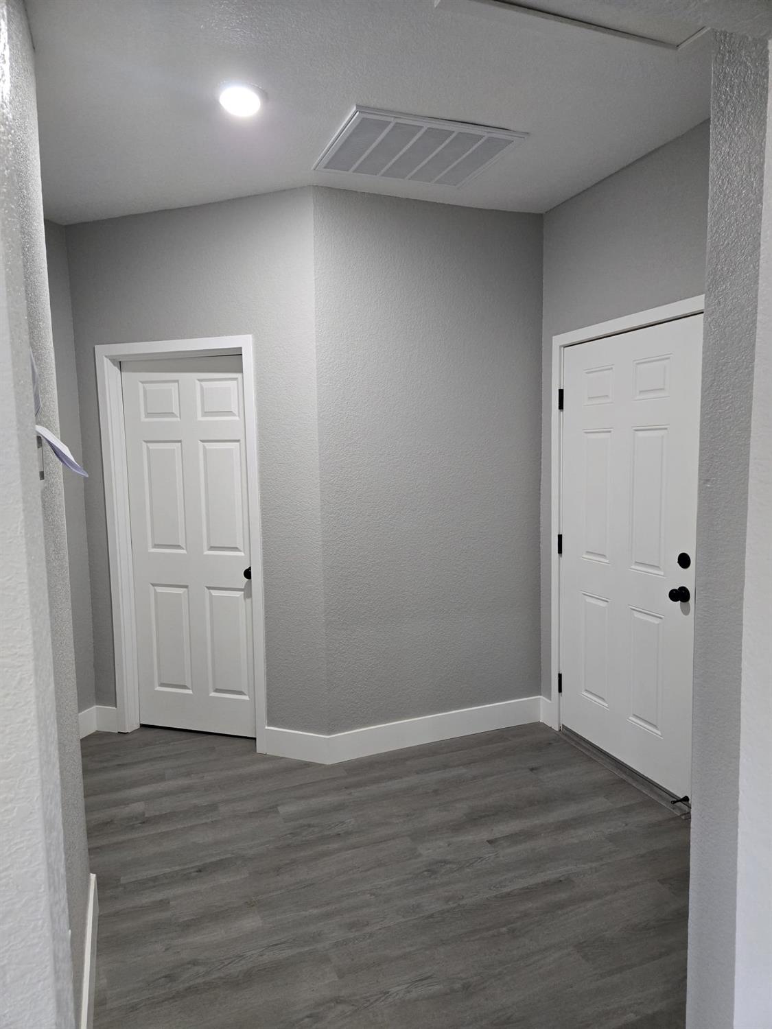 Detail Gallery Image 14 of 35 For 1671 Sweetbriar Ln, Paradise,  CA 95969 - 3 Beds | 2 Baths