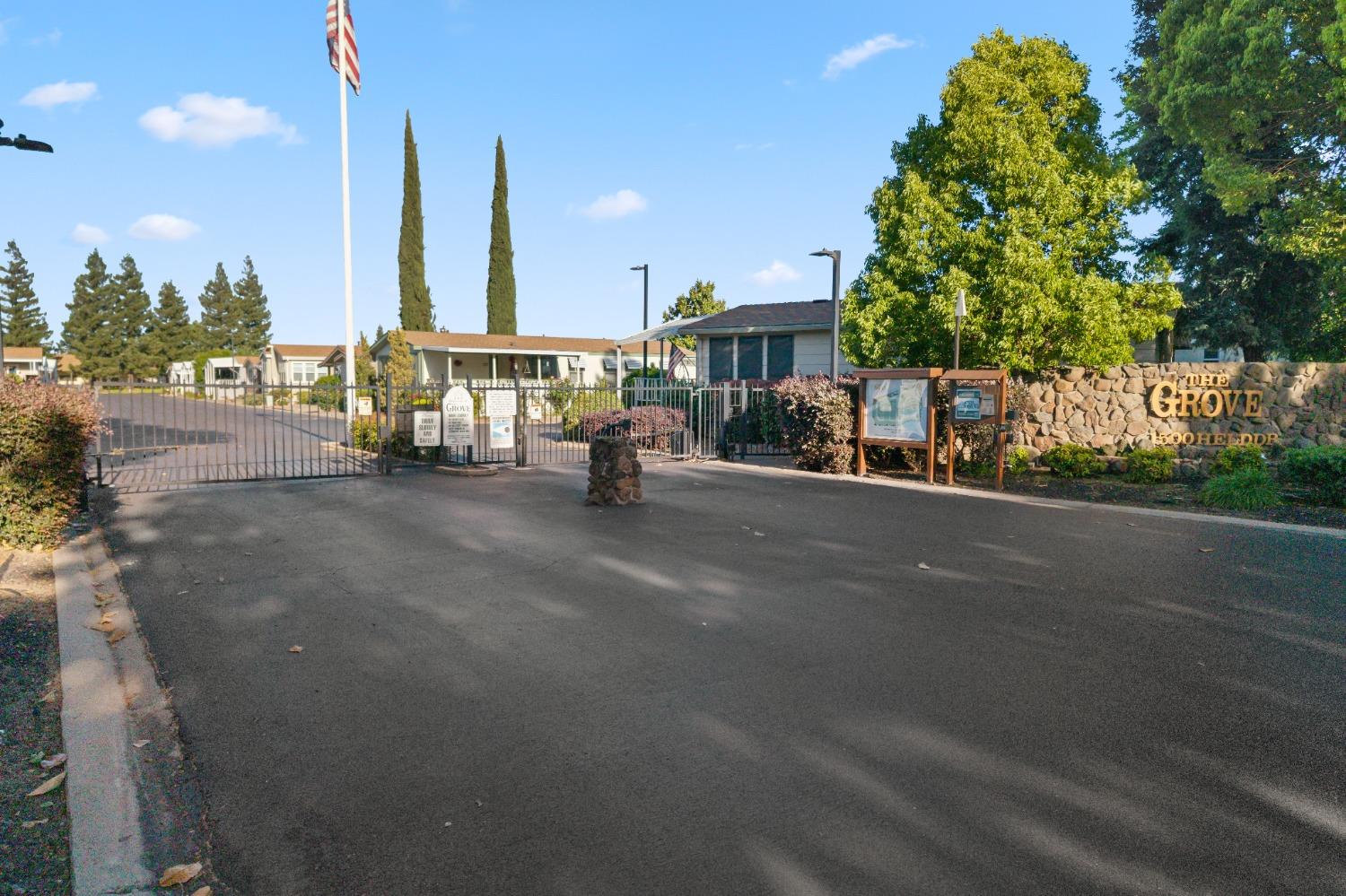 Detail Gallery Image 4 of 38 For 1500 Held Dr 5, Modesto,  CA 95355 - 2 Beds | 2 Baths