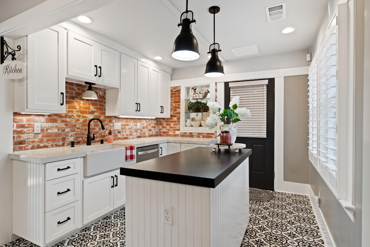 Detail Gallery Image 36 of 90 For 2420 Vine Ave, Escalon,  CA 95320 - 3 Beds | 2 Baths