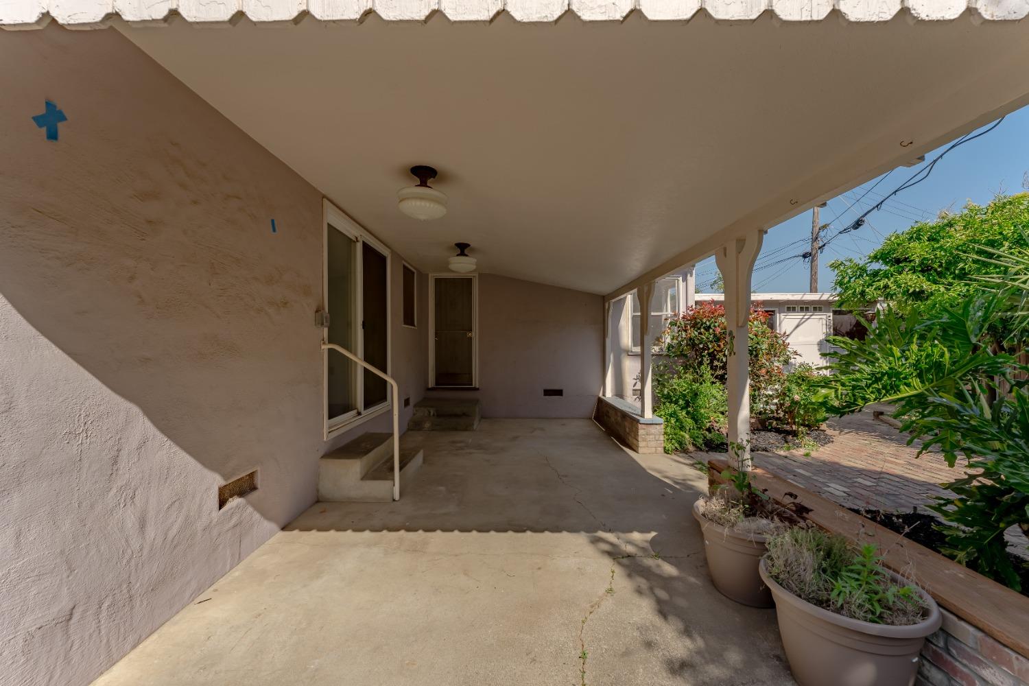 Detail Gallery Image 24 of 33 For 5936 11th Ave, Sacramento,  CA 95820 - 3 Beds | 1 Baths