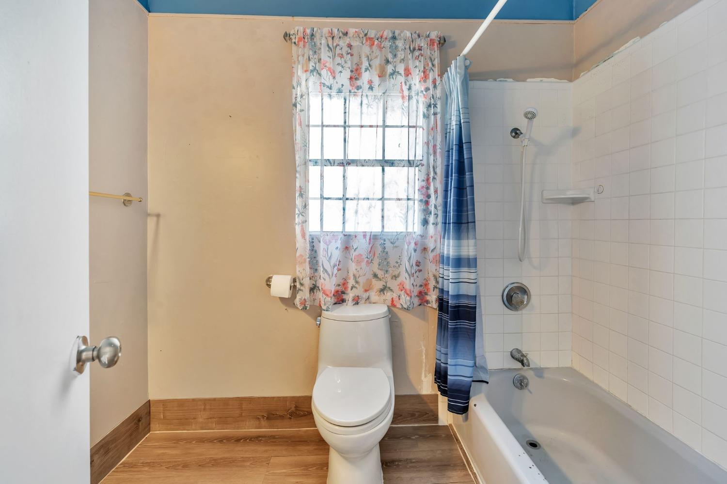 Detail Gallery Image 21 of 42 For 522 K St, Los Banos,  CA 93635 - 3 Beds | 1 Baths