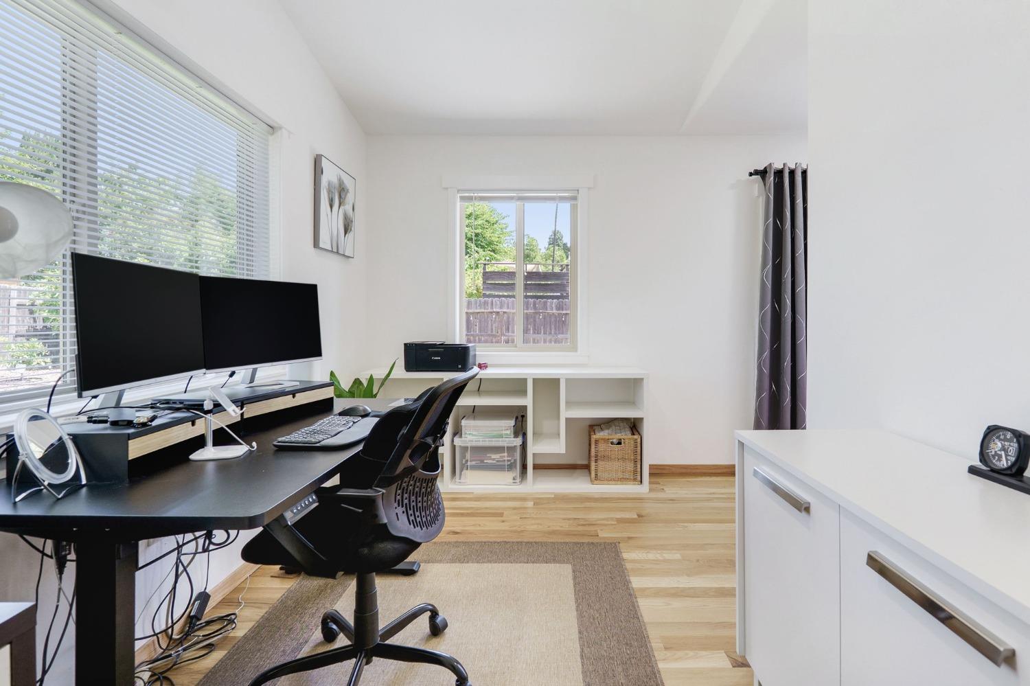 Detail Gallery Image 20 of 30 For 2821 Loyola Dr, Davis,  CA 95618 - 3 Beds | 2 Baths
