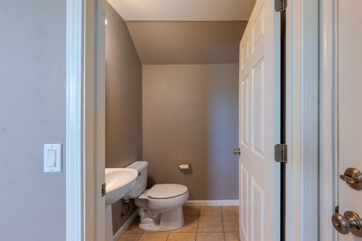 Photo #22: 225058374 Listing: Photo #22