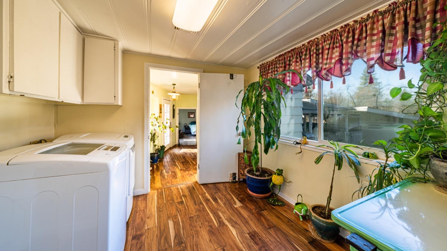 Detail Gallery Image 20 of 74 For 2673 Stone Ln, Placerville,  CA 95667 - 4 Beds | 3/1 Baths