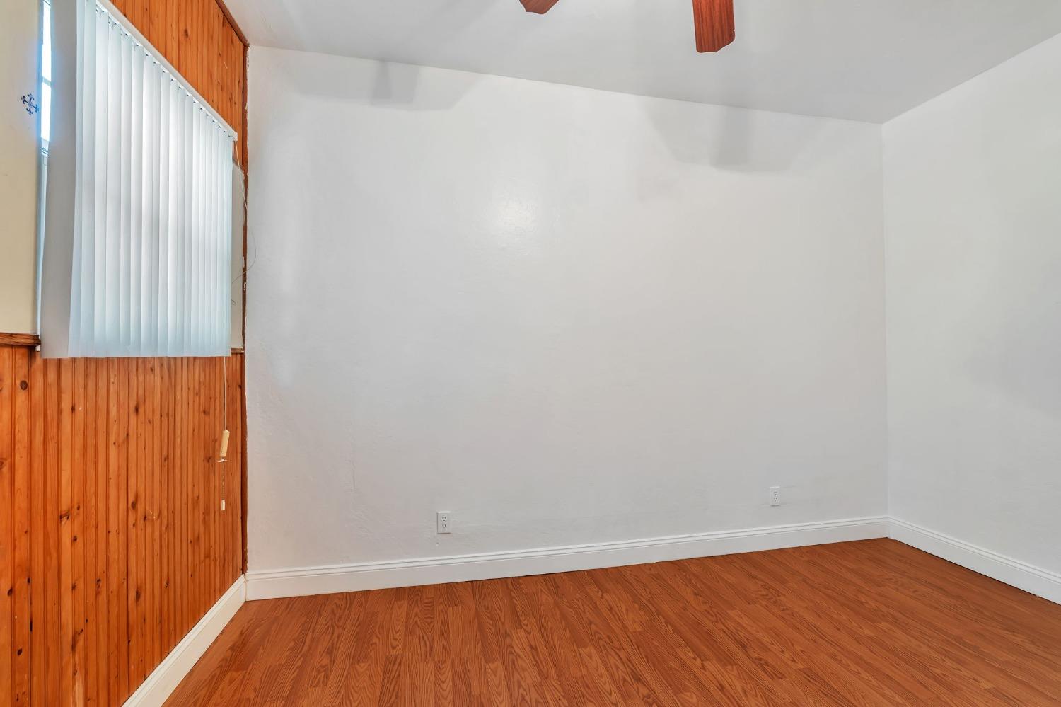 Detail Gallery Image 9 of 42 For 522 K St, Los Banos,  CA 93635 - 3 Beds | 1 Baths