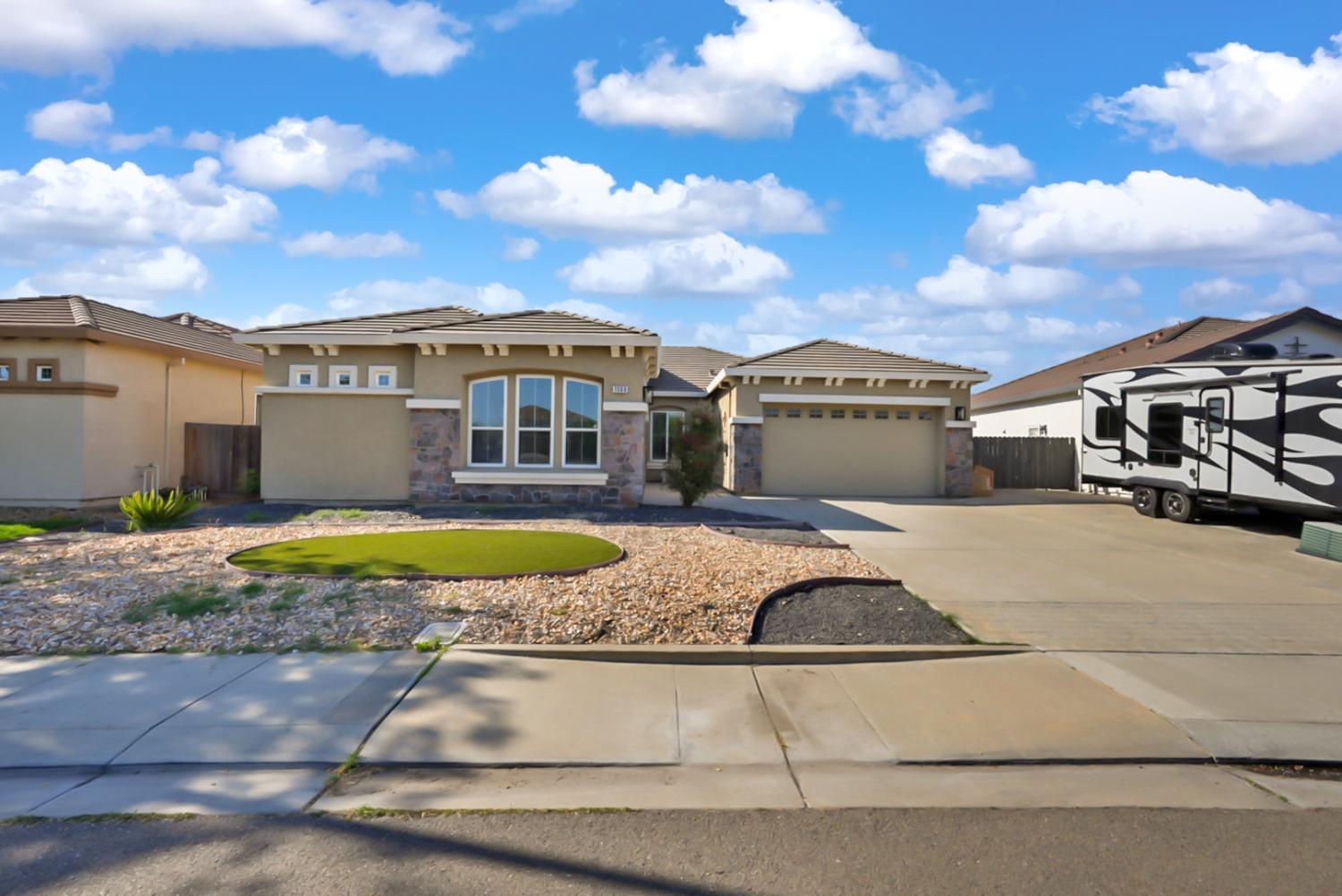 Vasco Street, Manteca, California image 9