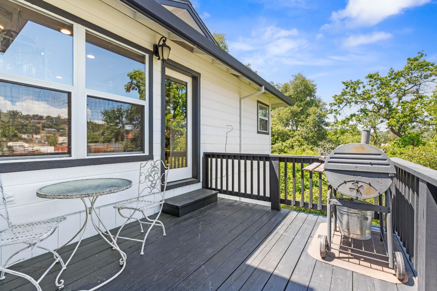 Detail Gallery Image 51 of 65 For 100 W Church Ln, Sonora,  CA 95370 - 4 Beds | 4 Baths