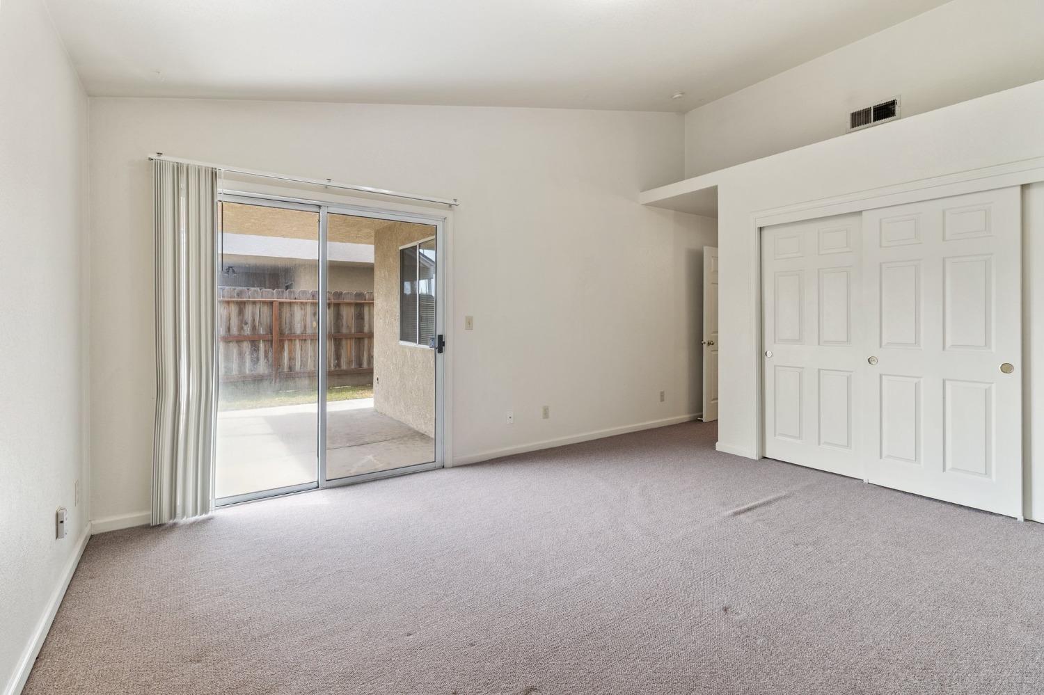 Detail Gallery Image 8 of 21 For 500 W Hawkeye Ave, Turlock,  CA 95380 - – Beds | – Baths