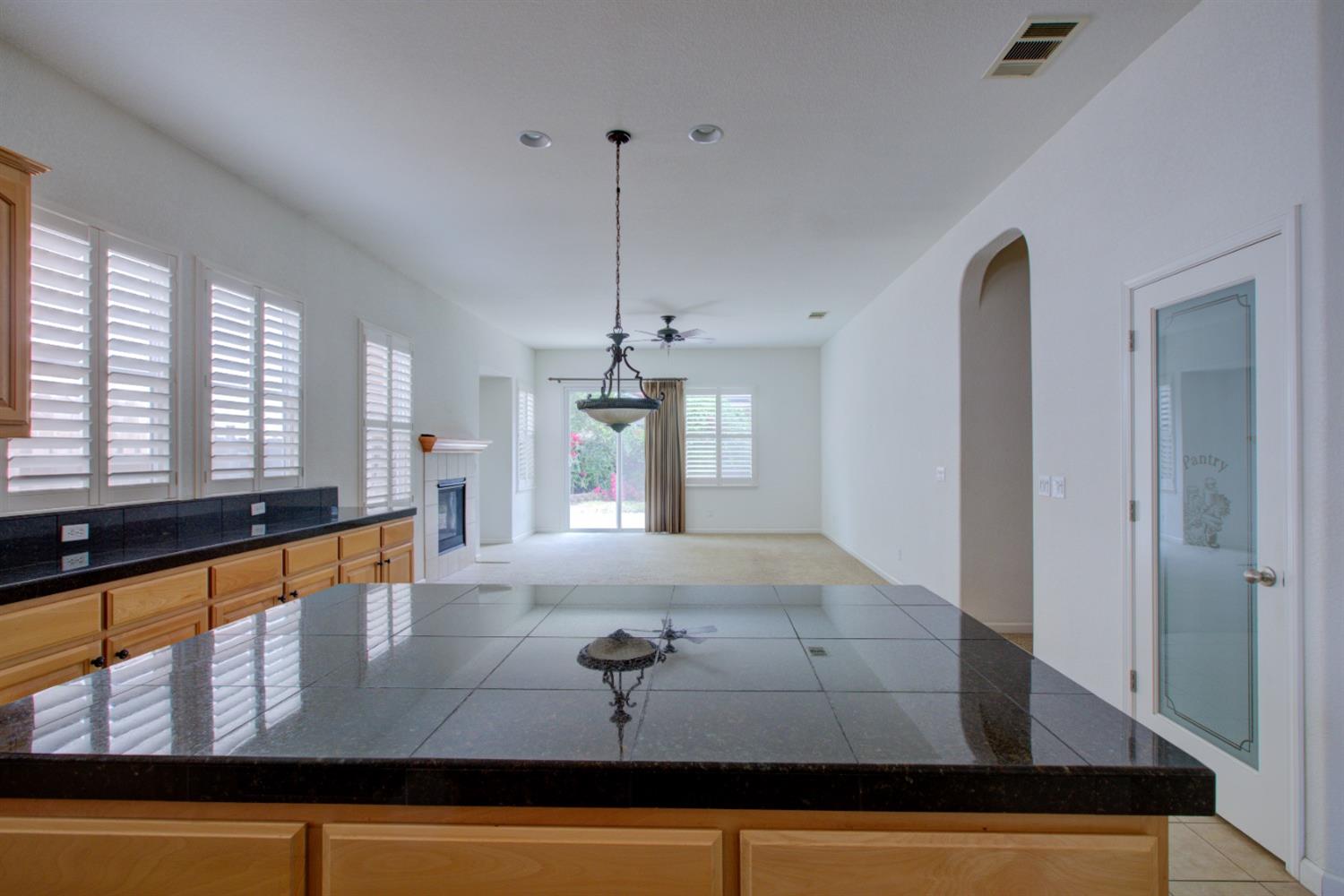 Detail Gallery Image 22 of 37 For 3804 Apple Blossom Ln, Turlock,  CA 95382 - 3 Beds | 2 Baths