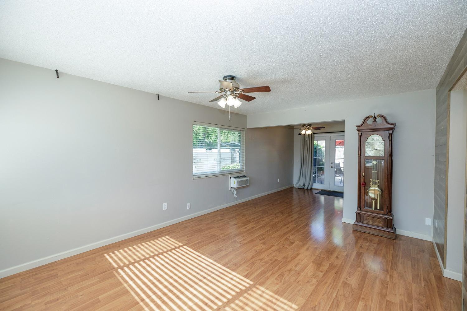 Detail Gallery Image 8 of 39 For 2700 Macdougal St #8,  Modesto,  CA 95350 - 2 Beds | 1 Baths
