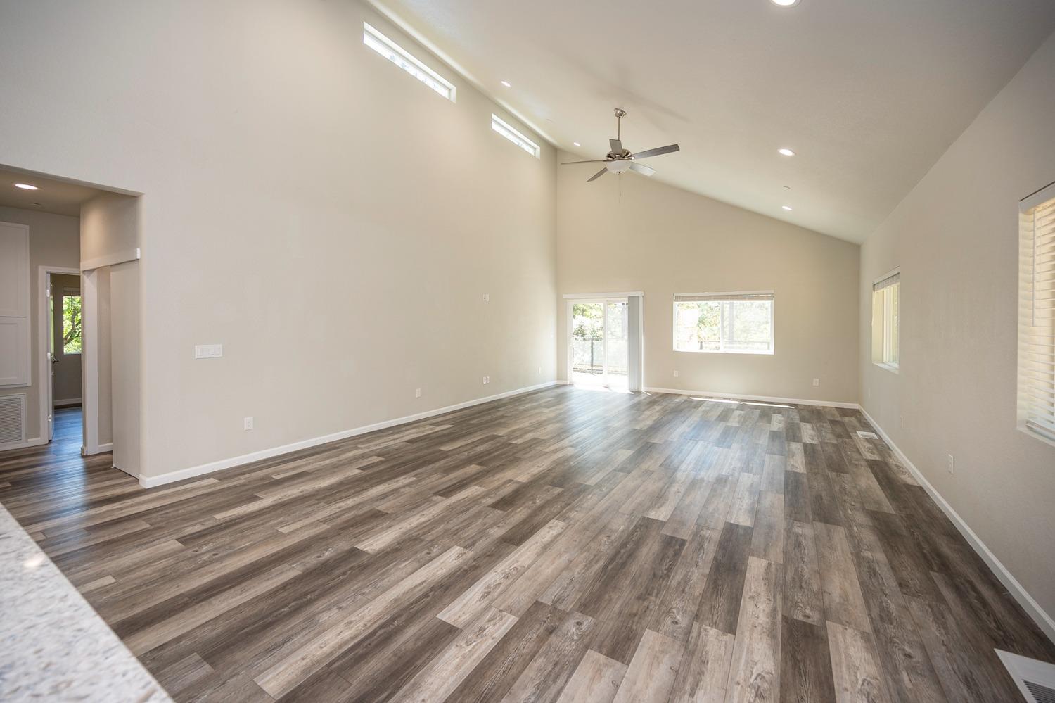 Buckeye Court, Placerville, California image 14