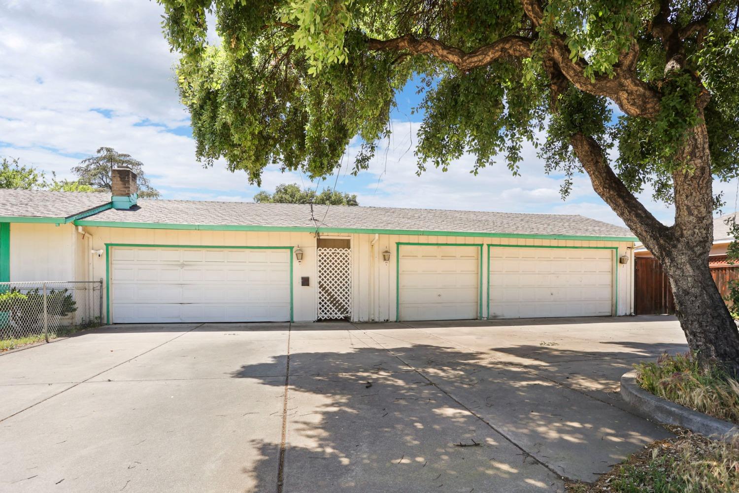 Detail Gallery Image 7 of 40 For 133 S Carroll Ave, Stockton,  CA 95215 - 3 Beds | 2 Baths