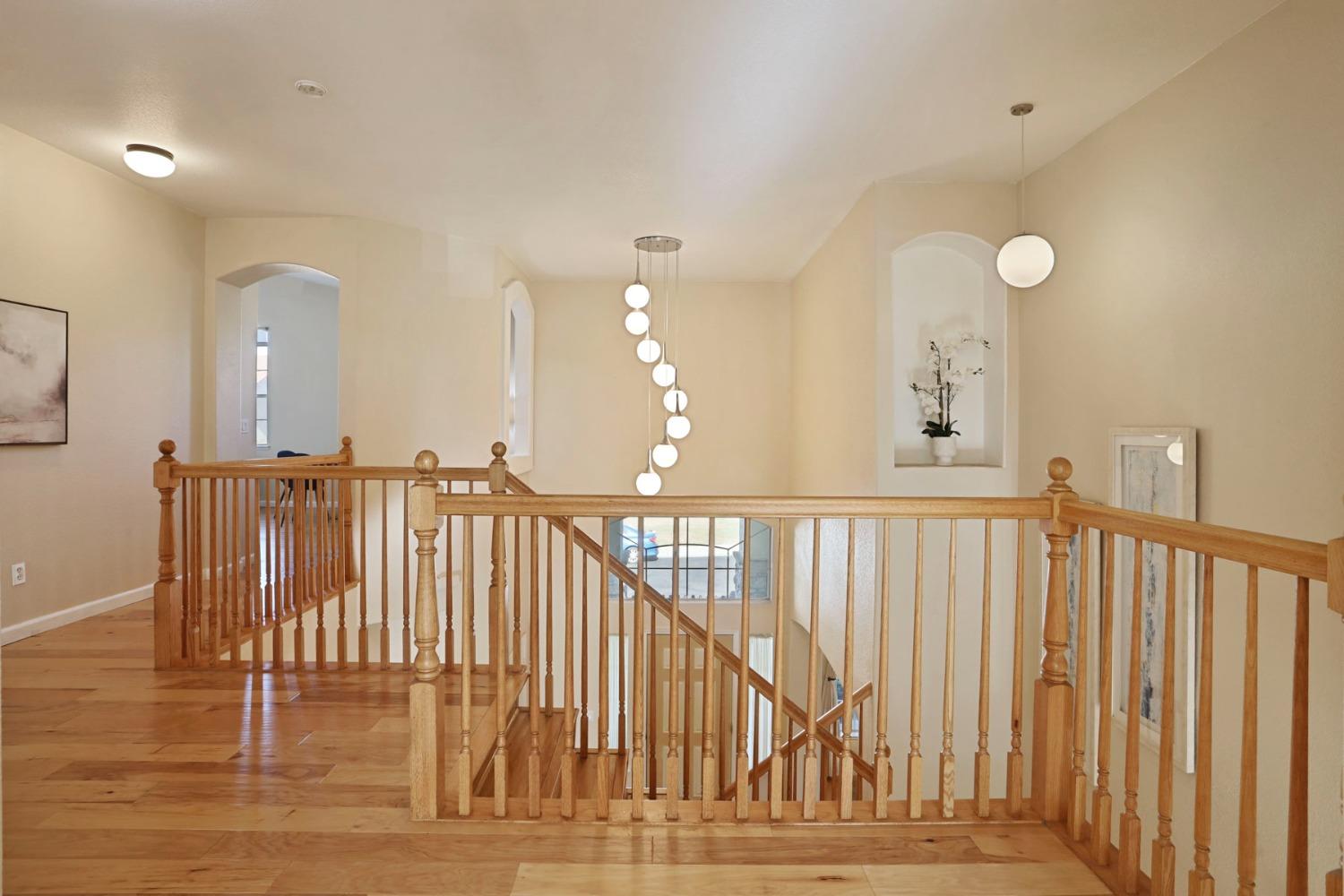 Detail Gallery Image 38 of 65 For 9572 Crystal Water Way, Elk Grove,  CA 95624 - 6 Beds | 4/1 Baths