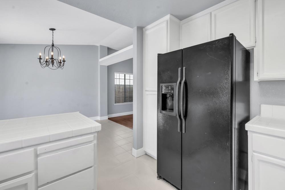 Detail Gallery Image 10 of 46 For 7008 Fall Way, Elk Grove,  CA 95758 - 3 Beds | 2 Baths