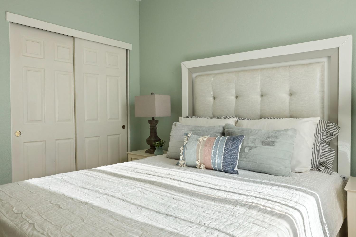 Detail Gallery Image 44 of 65 For 9572 Crystal Water Way, Elk Grove,  CA 95624 - 6 Beds | 4/1 Baths