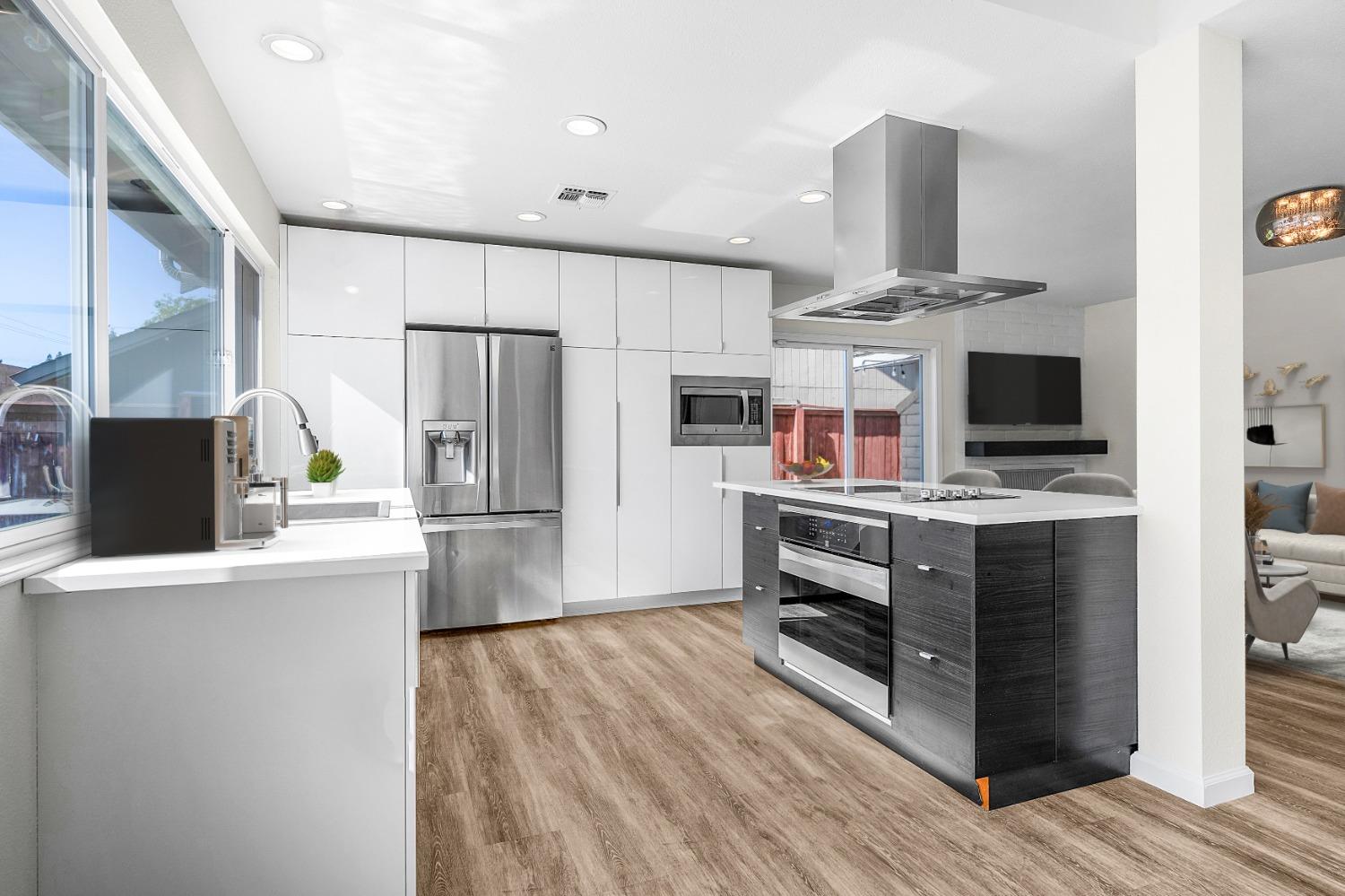 Detail Gallery Image 12 of 50 For 8907 Quail Hill Way, Fair Oaks,  CA 95628 - 3 Beds | 2 Baths