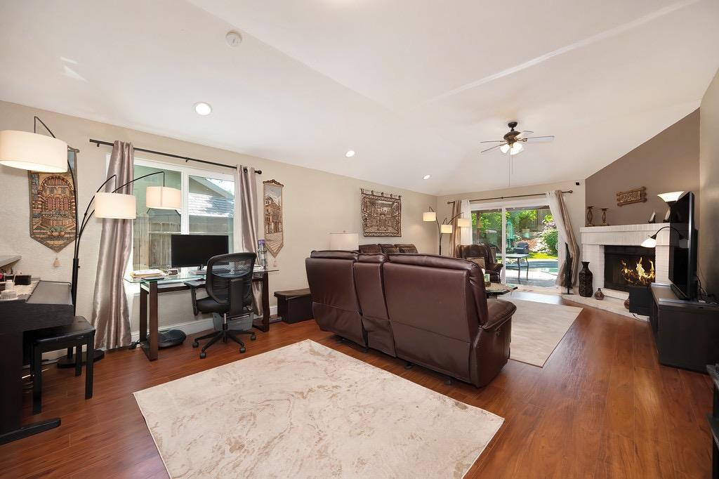 Detail Gallery Image 8 of 33 For 3928 Little Rock Dr, Antelope,  CA 95843 - 3 Beds | 2 Baths