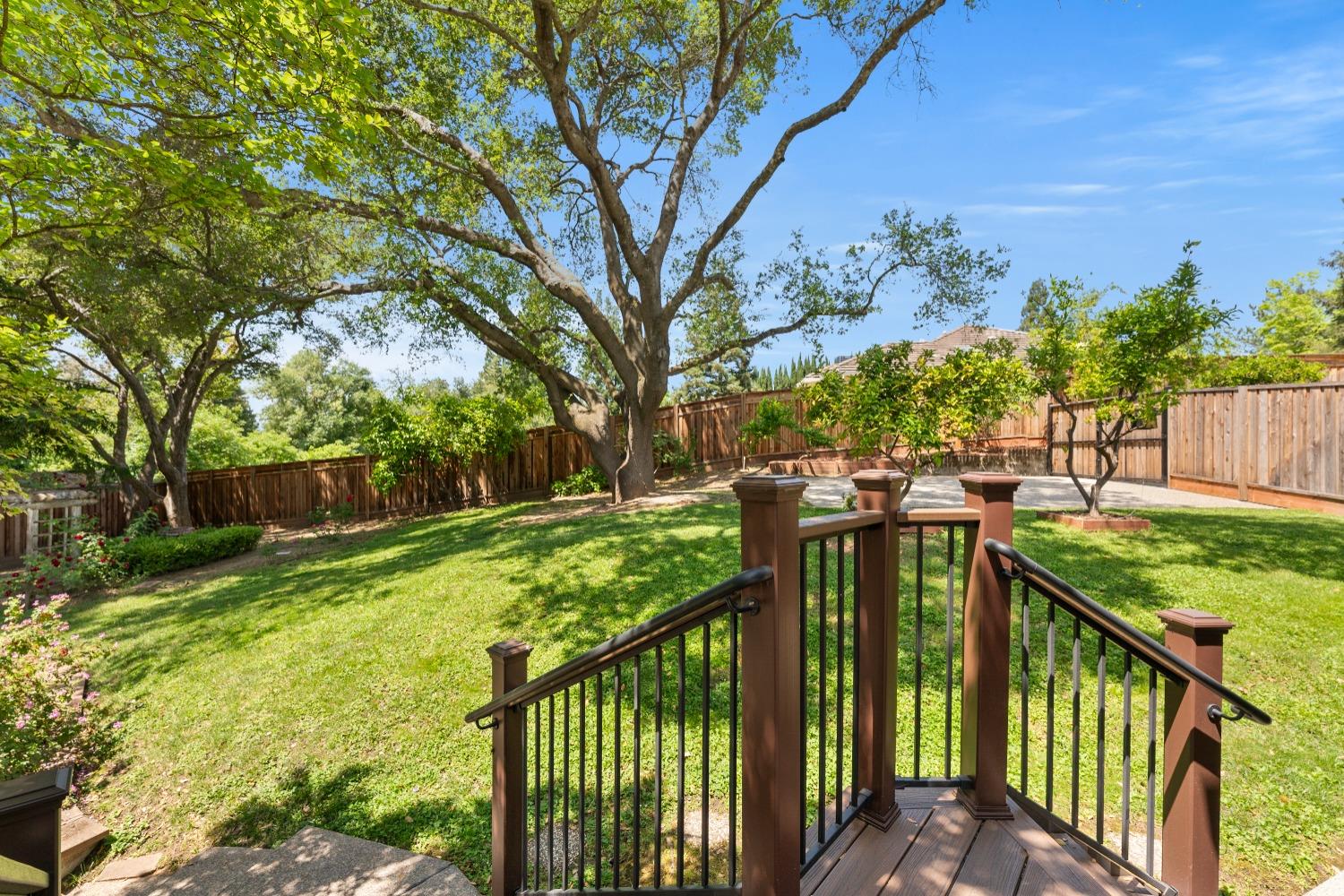 Detail Gallery Image 34 of 38 For 8462 Hialeah Way, Fair Oaks,  CA 95628 - 4 Beds | 3 Baths